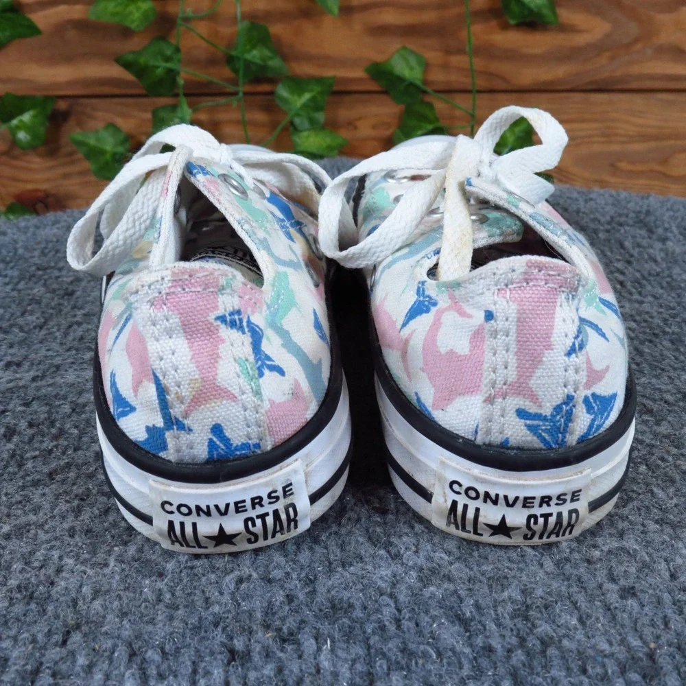 Converse Chuck Taylor All Star Junior Sneakers Size 13 School Shark Print‎ Multi